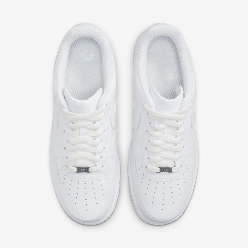 Tênis Nike Air Force 1 "07 R$26.00