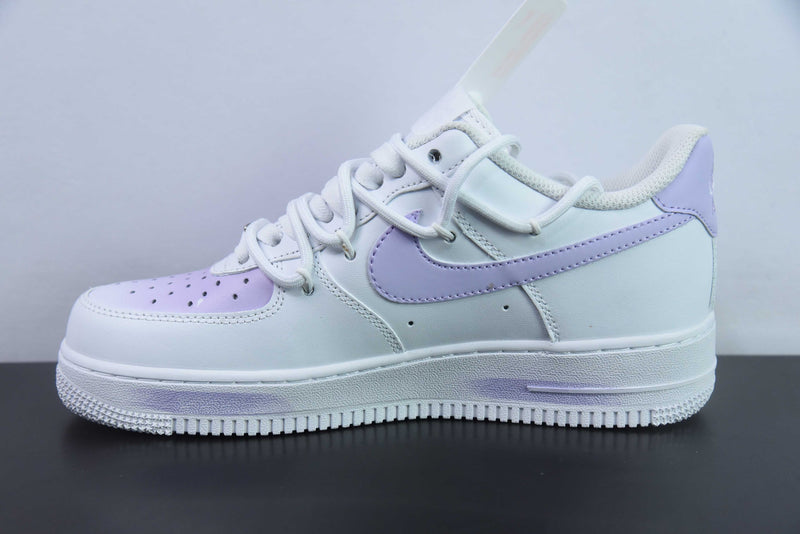 NIKE  Air Force 1  branco e roxo