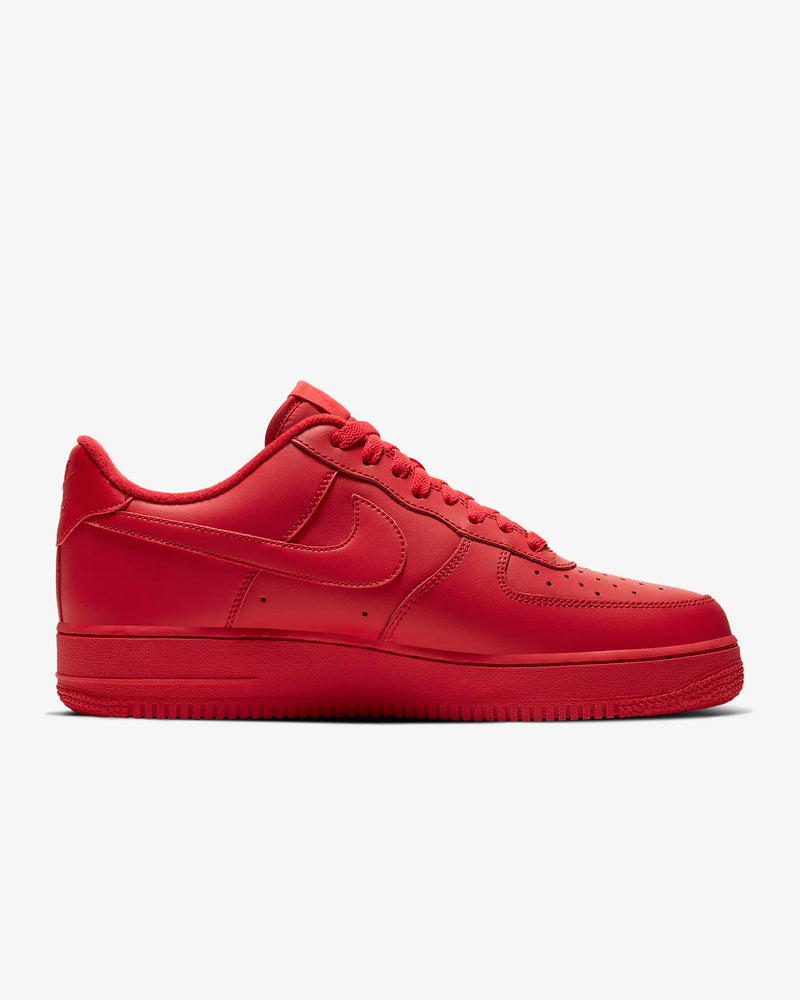 Tênis Nike Air Force 1 '07 LV8 1 Vermelho