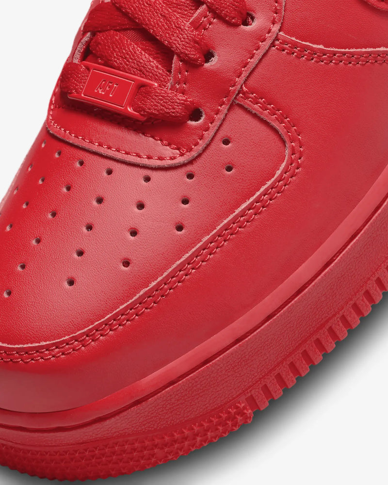 Tênis Nike Air Force 1 '07 LV8 1 Vermelho