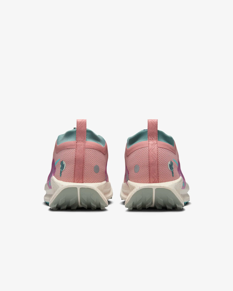 Tênis Nike Pegasus Trail 5 GORE-TEX Rosa