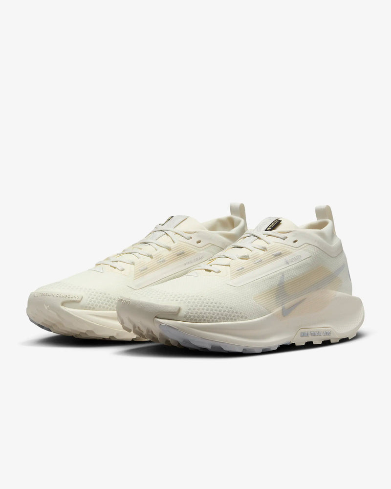 Tênis Nike Pegasus Trail 5 GORE-TEX Branco