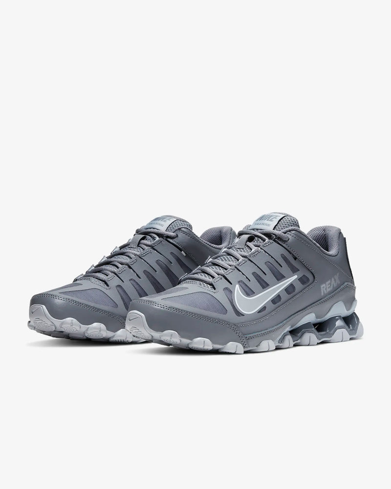 Tênis Nike Reax 8 TR Cinza