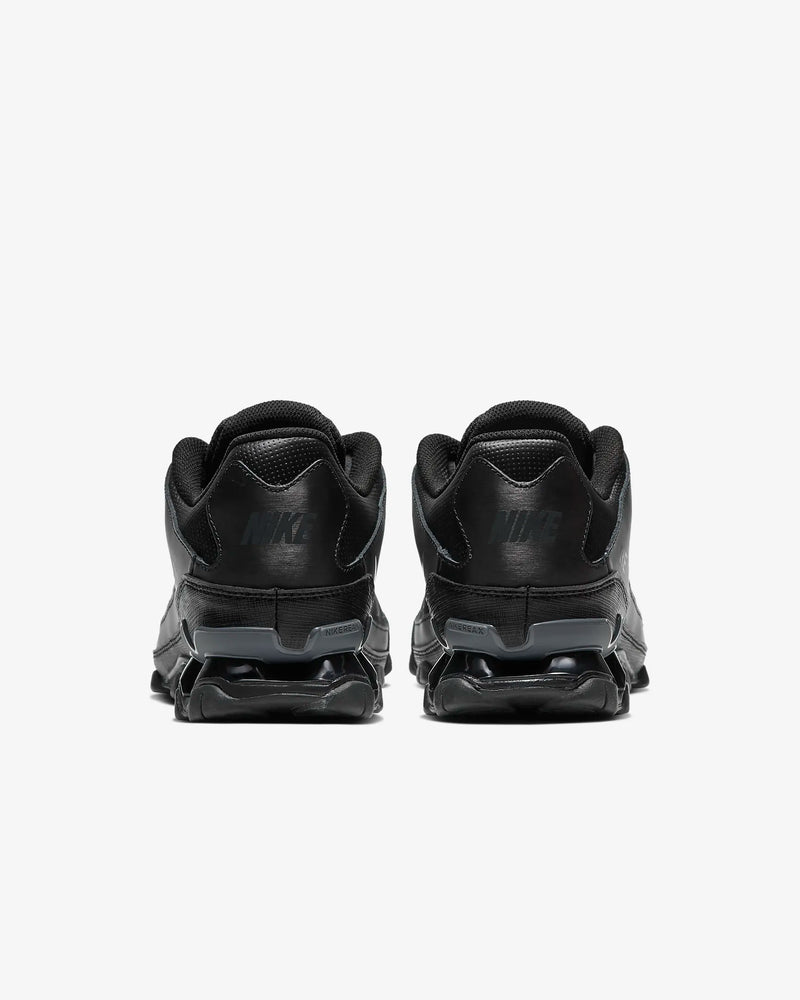 Tênis Nike Reax 8 TR Preto