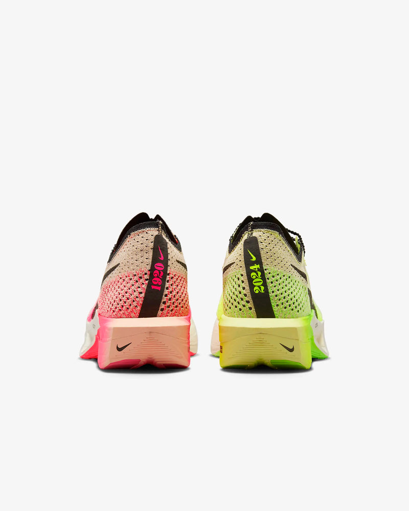 Tênis Nike Vaporfly 3 Cosmo e Wanda