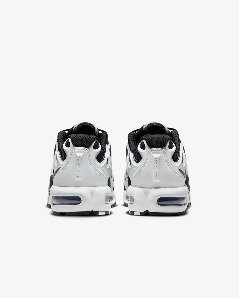 Tênis Nike Air Max TN Plus Drift Preto/Branco