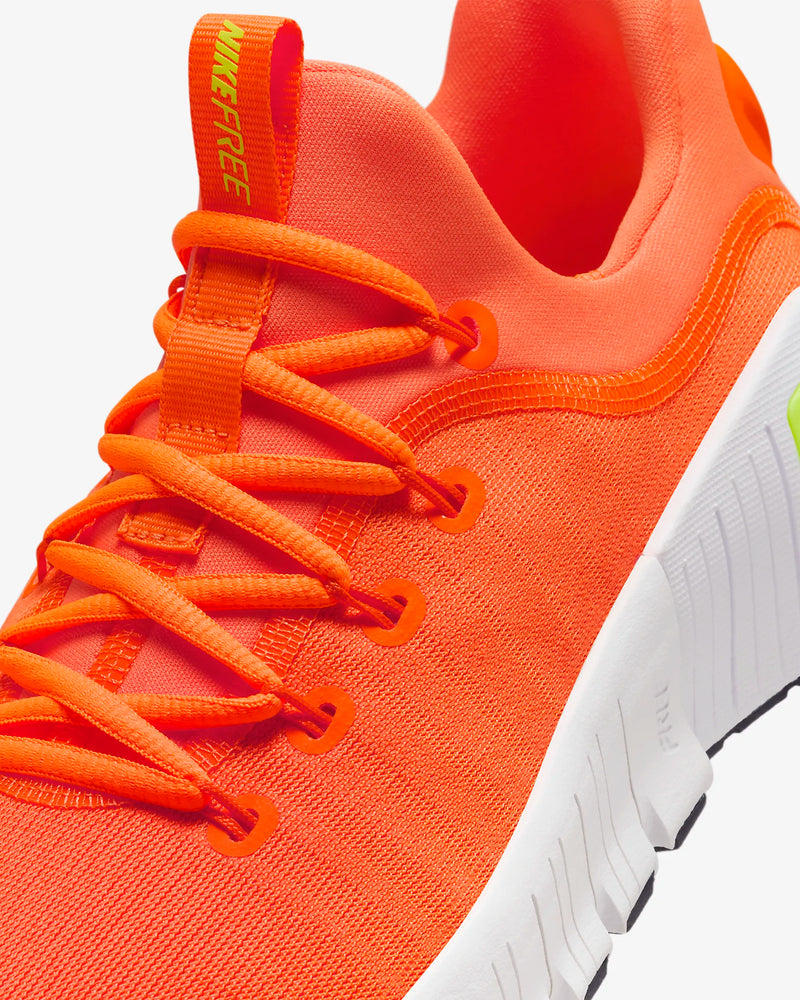 Tênis Nike Free Metcon 6 Laranja