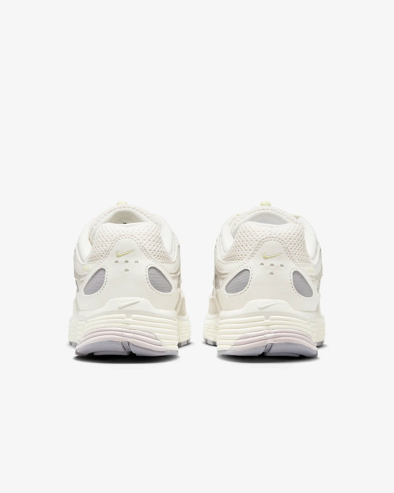 Tênis Nike P-6000 Premium Bege