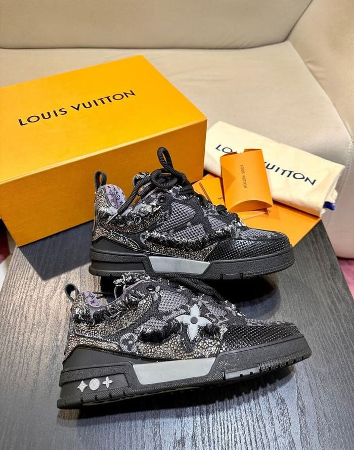 Tênis Louis Vuitton LV Skate Black Swarovski Monogram